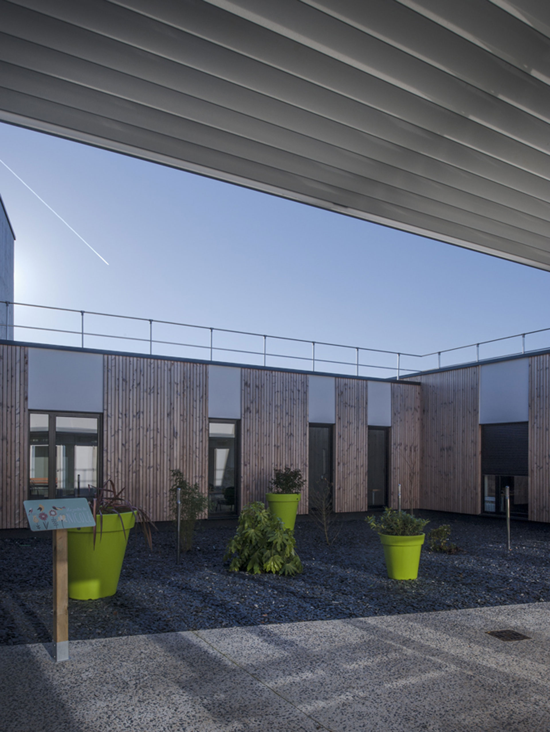 Exterieur Bureaux Enedis Caudan Miarapatrick